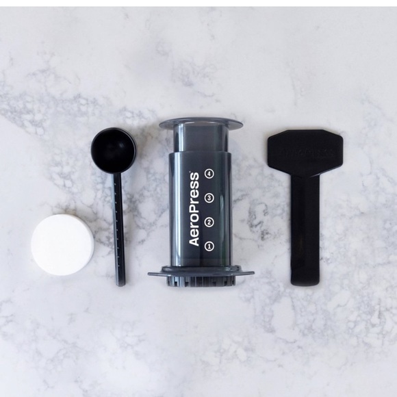 AeroPress Original coffee maker - Picture 2 of 4